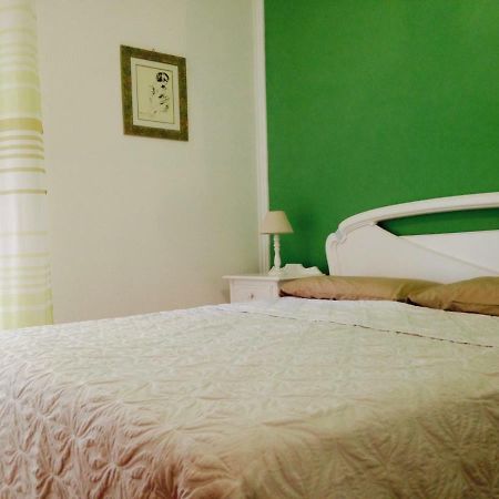 サン・フェリーチェ・チルチェーオ Kia Ora Bed & Breakfast エクステリア 写真
